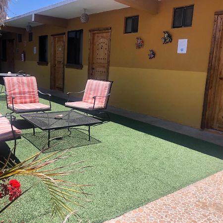 Hotel Isabela, Mag Bay Puerto San Carlos Eksteriør bilde